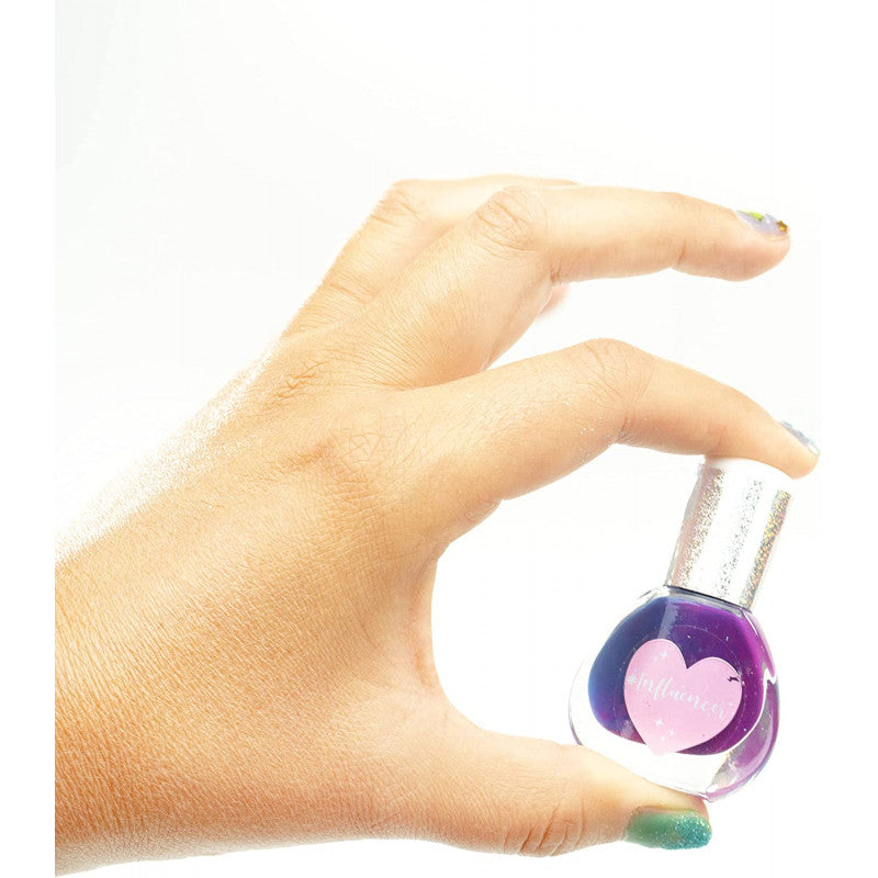 Influenceur Rainbow Manucure